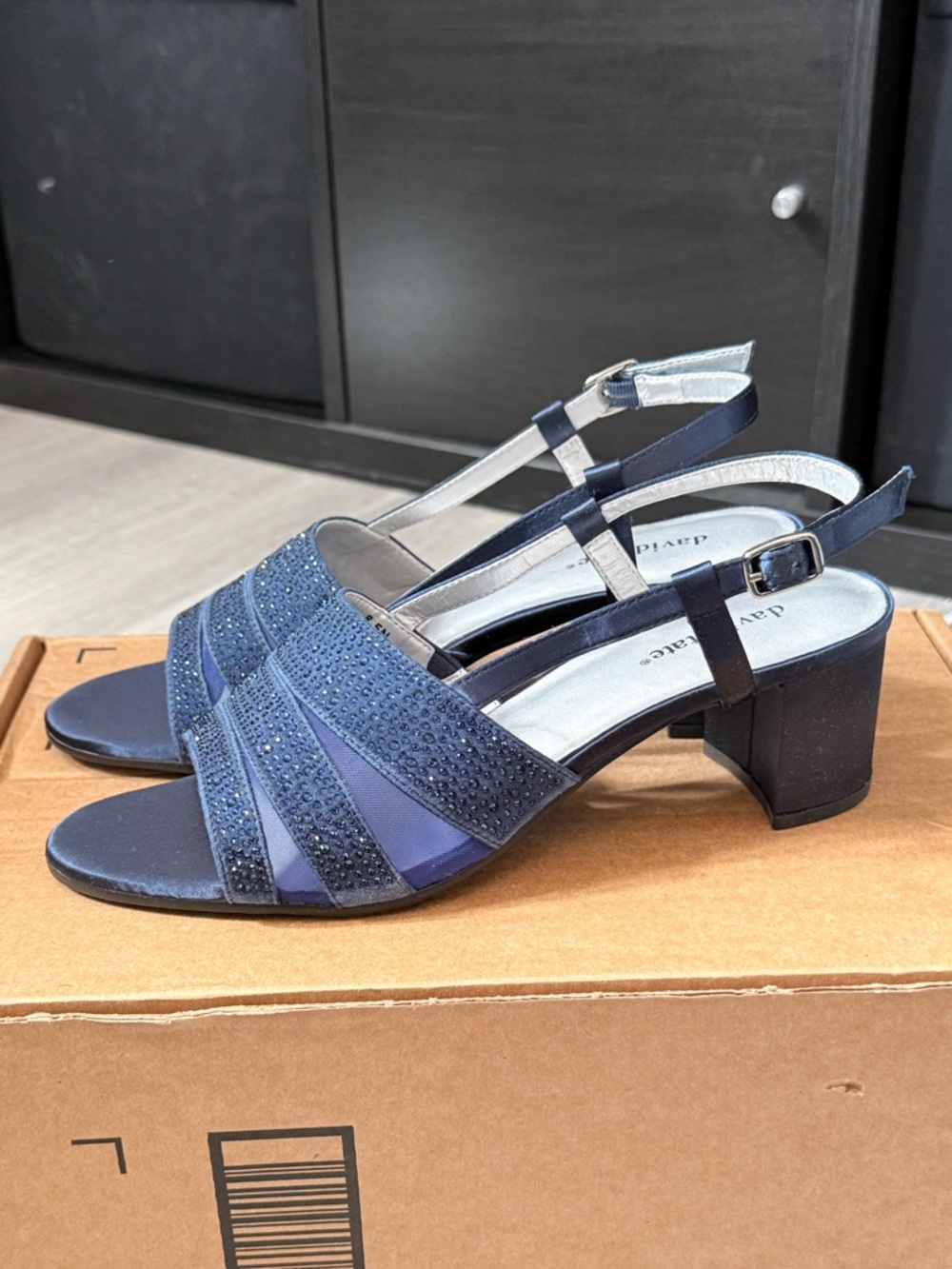 David Tate Sparkle shoes in Navy blue size 8.5